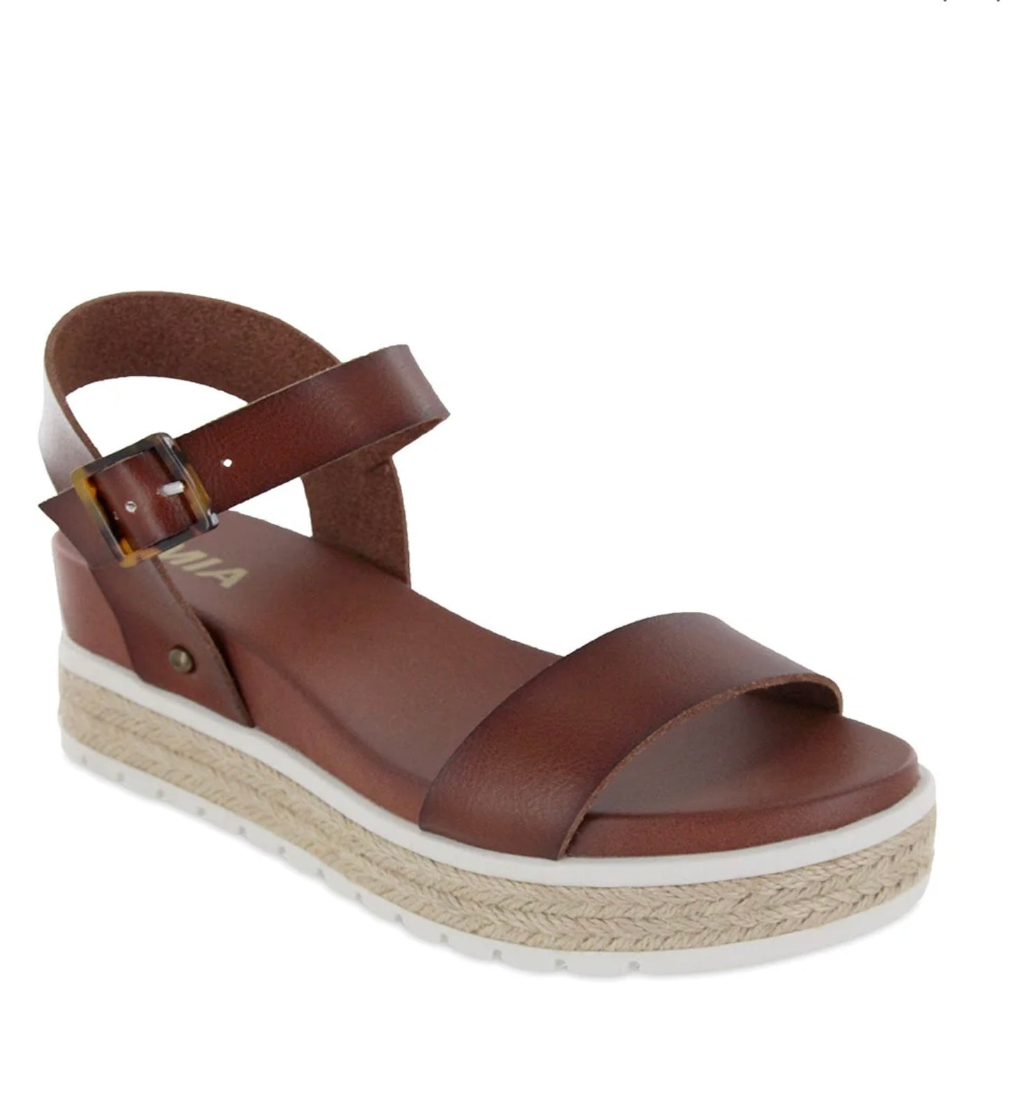 Kiera Cognac
