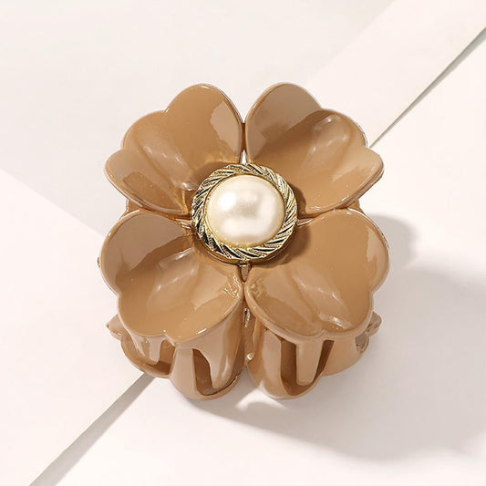Flower Hair Clip With Pearl Focal