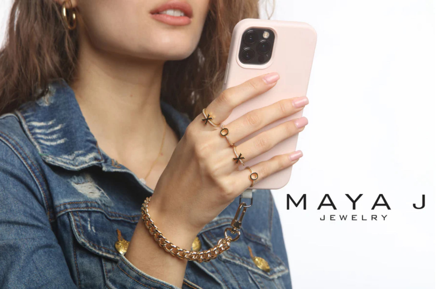 Pearl Link Wristlet