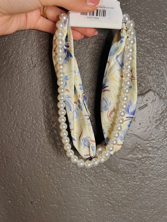 Floral Scarf and Pearl Necklace Set