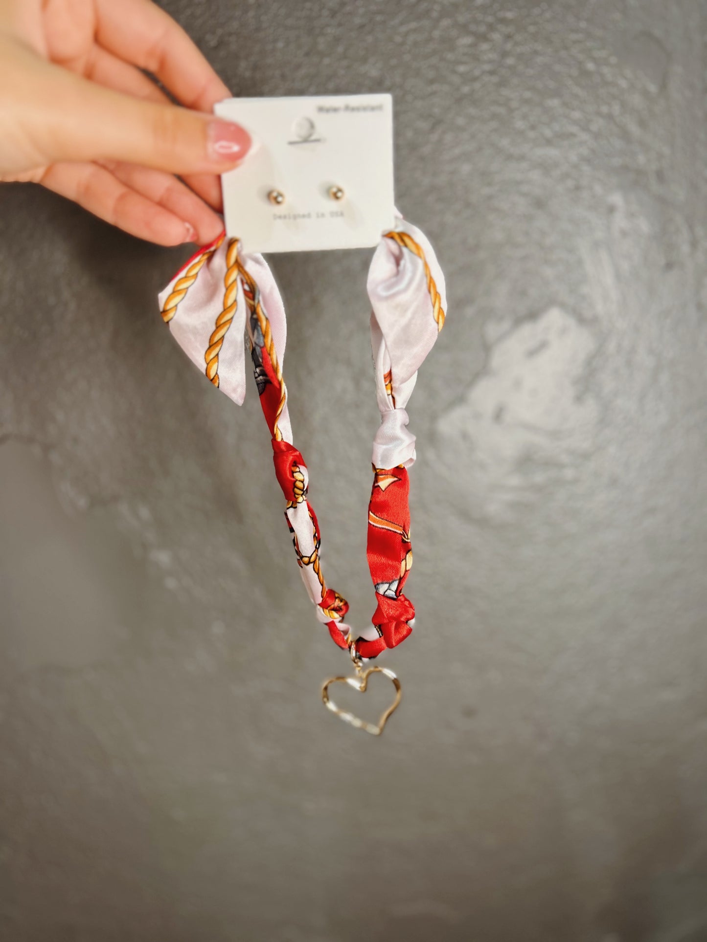 Heart Outline Scarf Necklace Set
