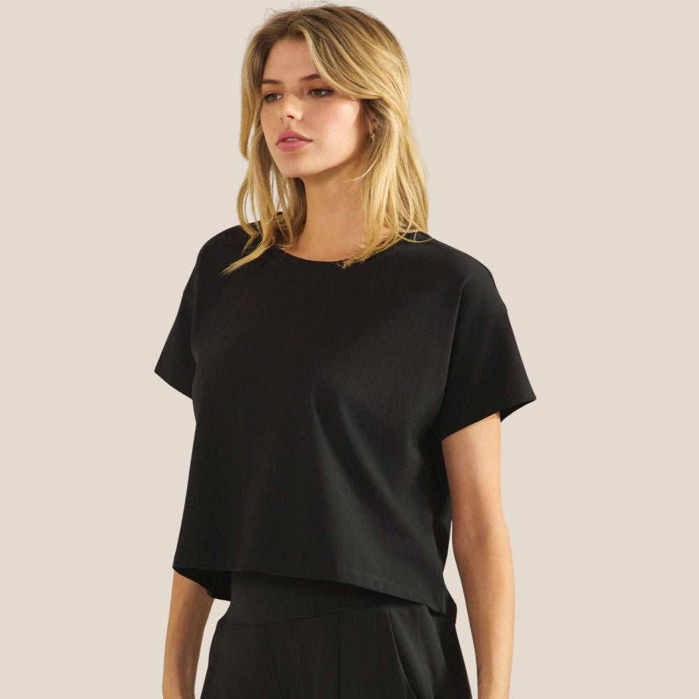 Black Crew Neck Cropped Top