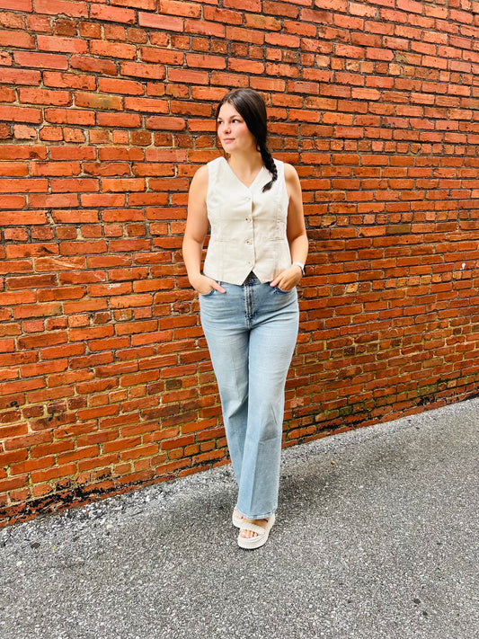 Sleeveless Button Down Vest
