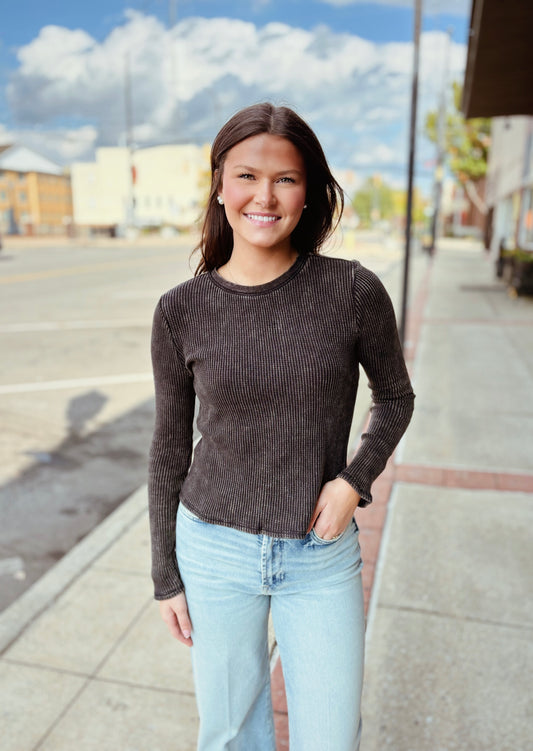 Mineral Wash Long Sleeve