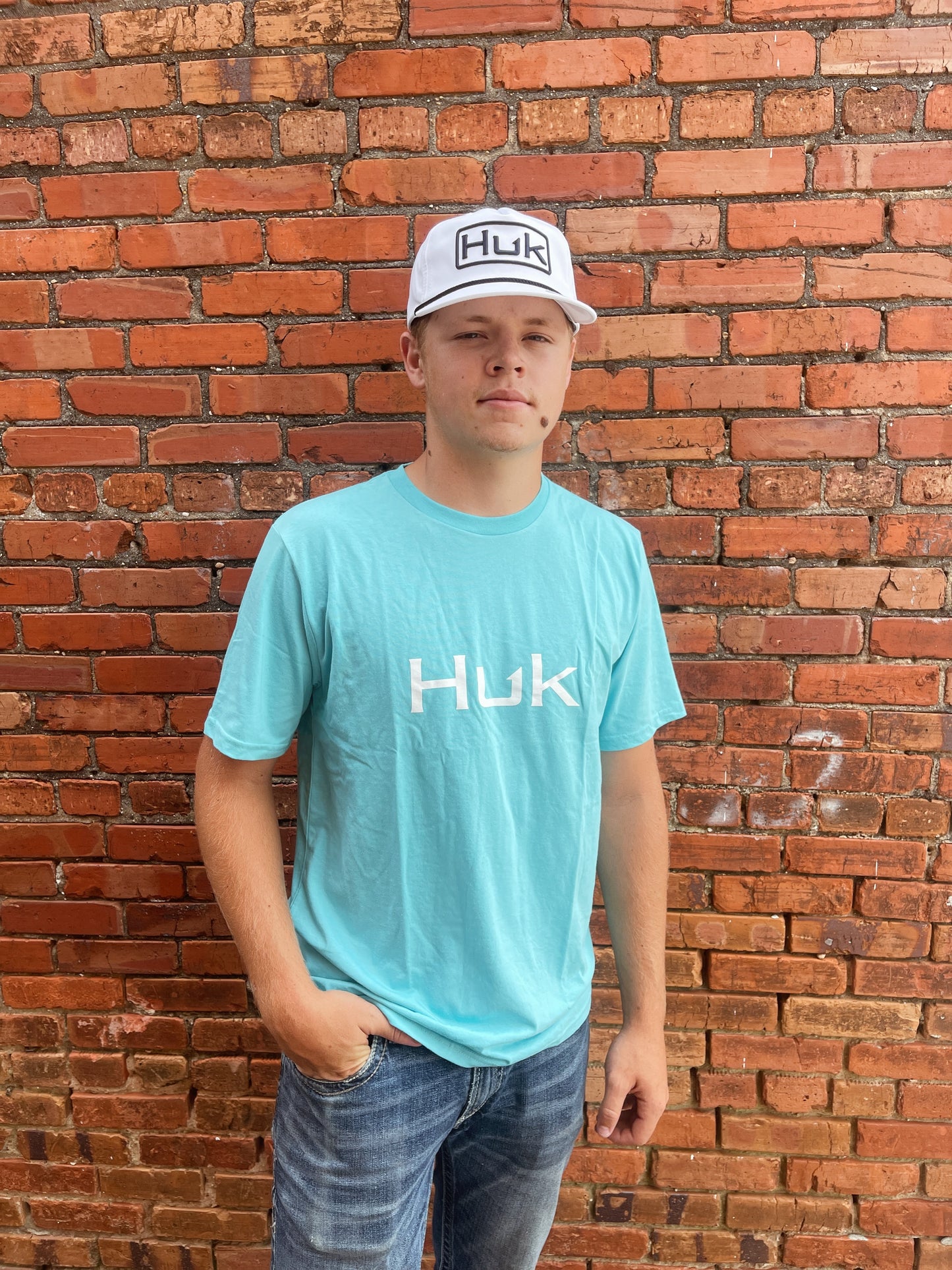 Huk Logo Tee